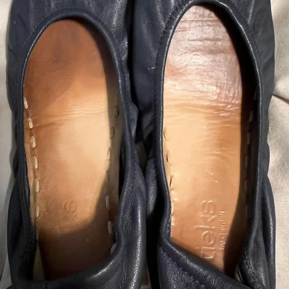 Tieks Women's Navy Ballet Flats - Picture 3 of 7